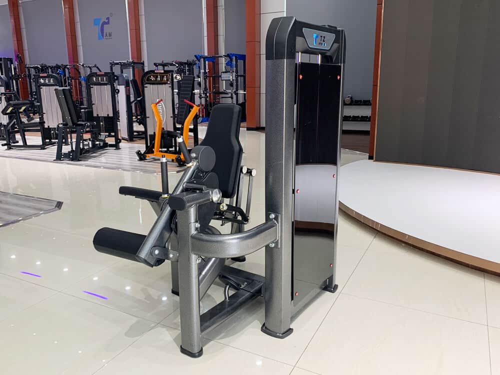 gym use leg extension machine muscles worked