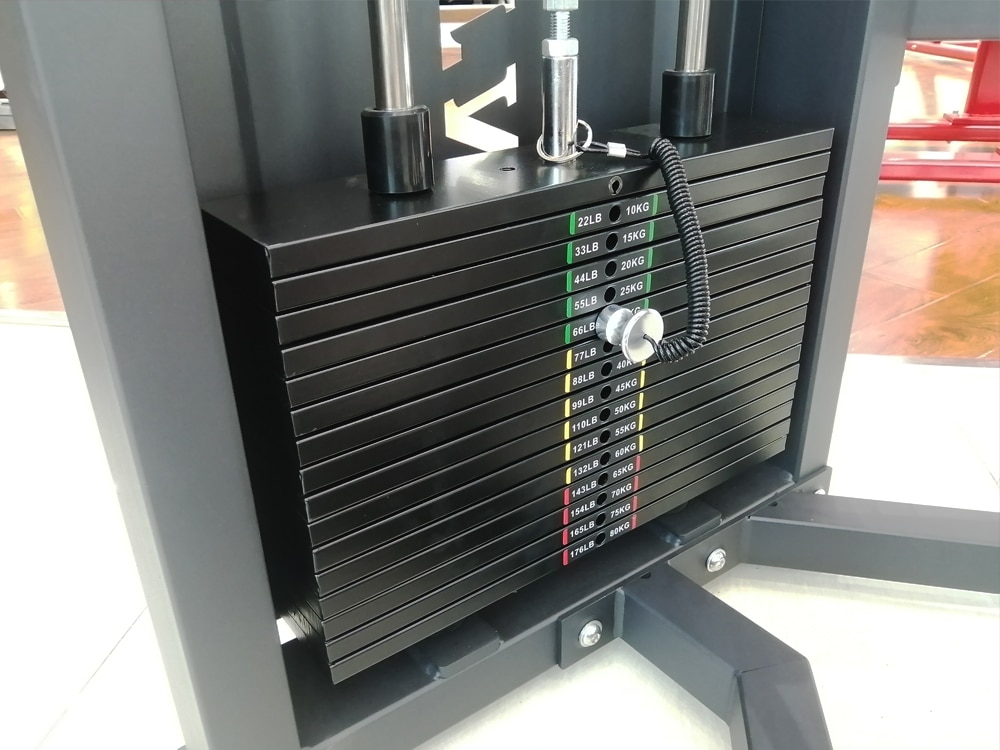 Weight Stack Alignment and Smooth Movement Test