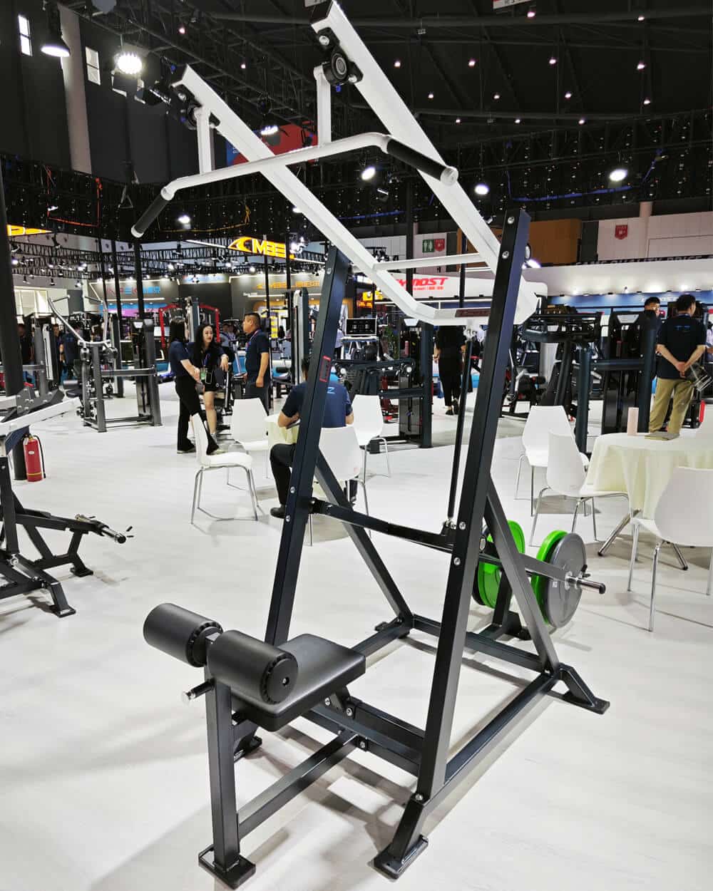 Fitness Leverage Equipment Lat Pull Down
