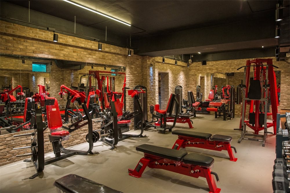 Modern commercial gym equipment for improving member retention