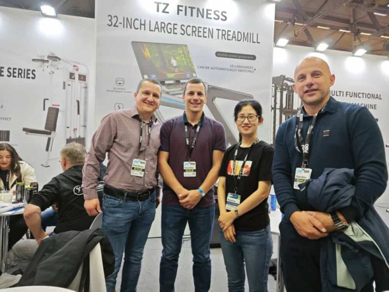 Displaying Endurance and Strength Machines