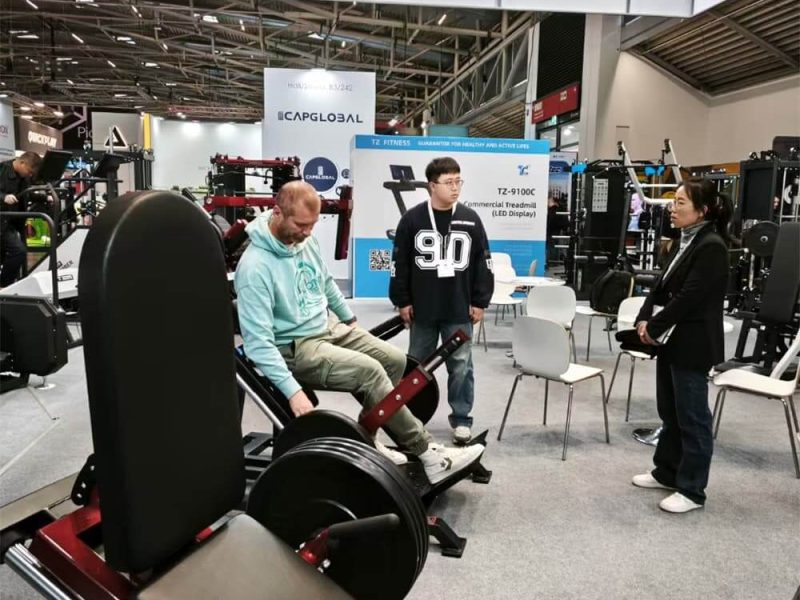 TZ Exhibitions 65 TZFITNESS at ISPO in Germany 2024 (10)